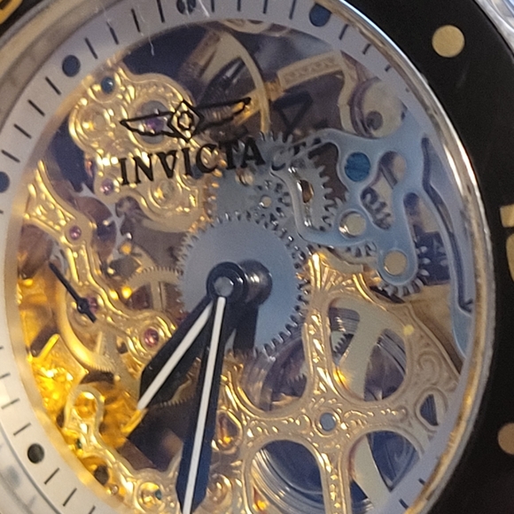RARE INVICTA Skeleton Mechanical Men's Watch BNWT - Picture 2 of 11